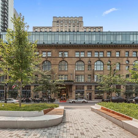 โรงแรมเบิร์ค มอนทรีออล มอนทรีอัล ภายนอก รูปภาพ The hotel in 2019